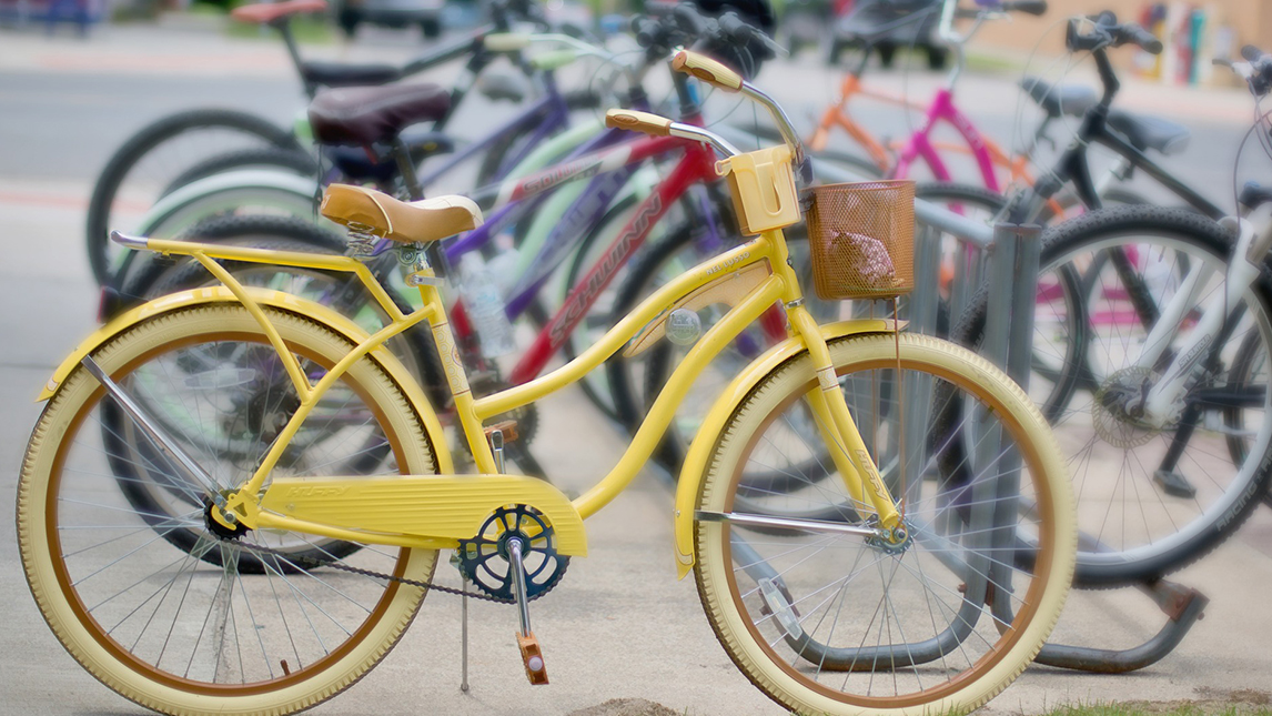 Cyklar i cykelställ